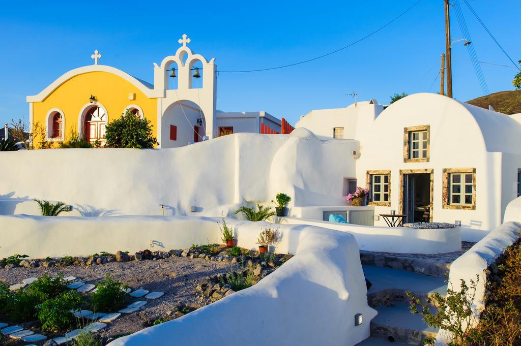 Fosuites Oia  Luaran gambar