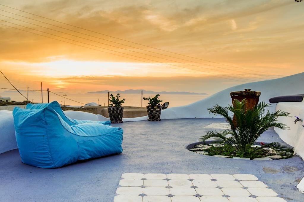 Fosuites Oia  Luaran gambar